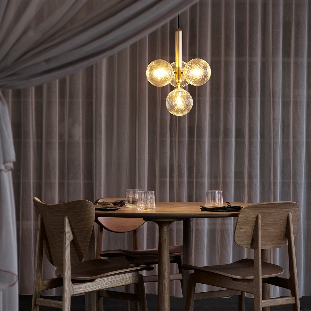 �ڤ����󤻡� NUURA (�̡���) MIIRA 4 (�ߡ��� 4 �ڥ����ȥ���) ���ݥ�����󥰻��� ���å����졼/�֥饹 ����/�̲�/����ƥꥢ ���緿������