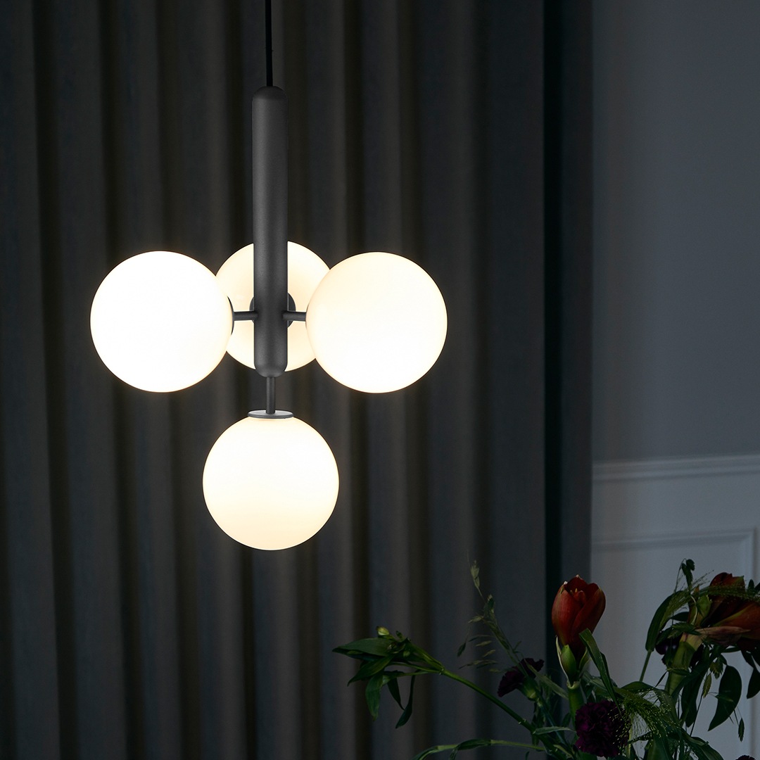 �ڤ����󤻡� NUURA (�̡���) MIIRA 4 (�ߡ��� 4 �ڥ����ȥ���) ���ݥ�����󥰻��� ���å����졼/�֥饹 ����/�̲�/����ƥꥢ ���緿������