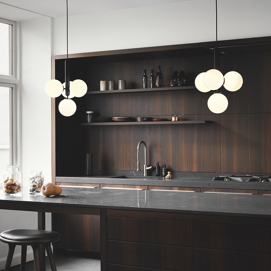 �ڤ����󤻡� NUURA (�̡���) MIIRA 4 (�ߡ��� 4 �ڥ����ȥ���) ���ݥ�����󥰻��� ���å����졼/�֥饹 ����/�̲�/����ƥꥢ ���緿������