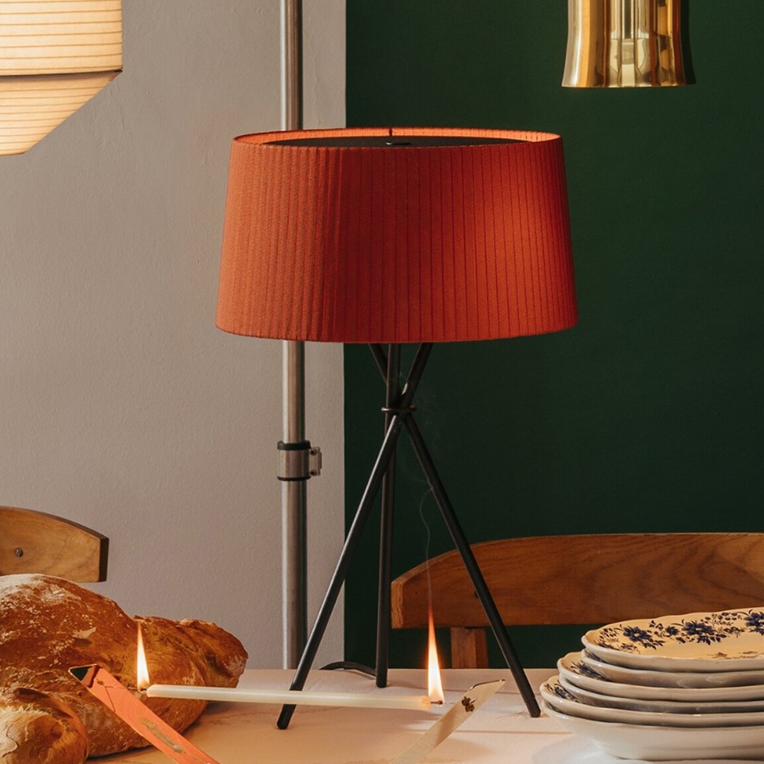 �ڤ����󤻡� SANTA&COLE (���󥿥���ɥ�����) TRIPODE M3 (�ȥ饤�ݥå� ����3) �ʥ�����/��åɥ���С�/�֥�å� ����/�̲�/����ƥꥢ/���ܾ���/�ơ��֥���� ���緿������