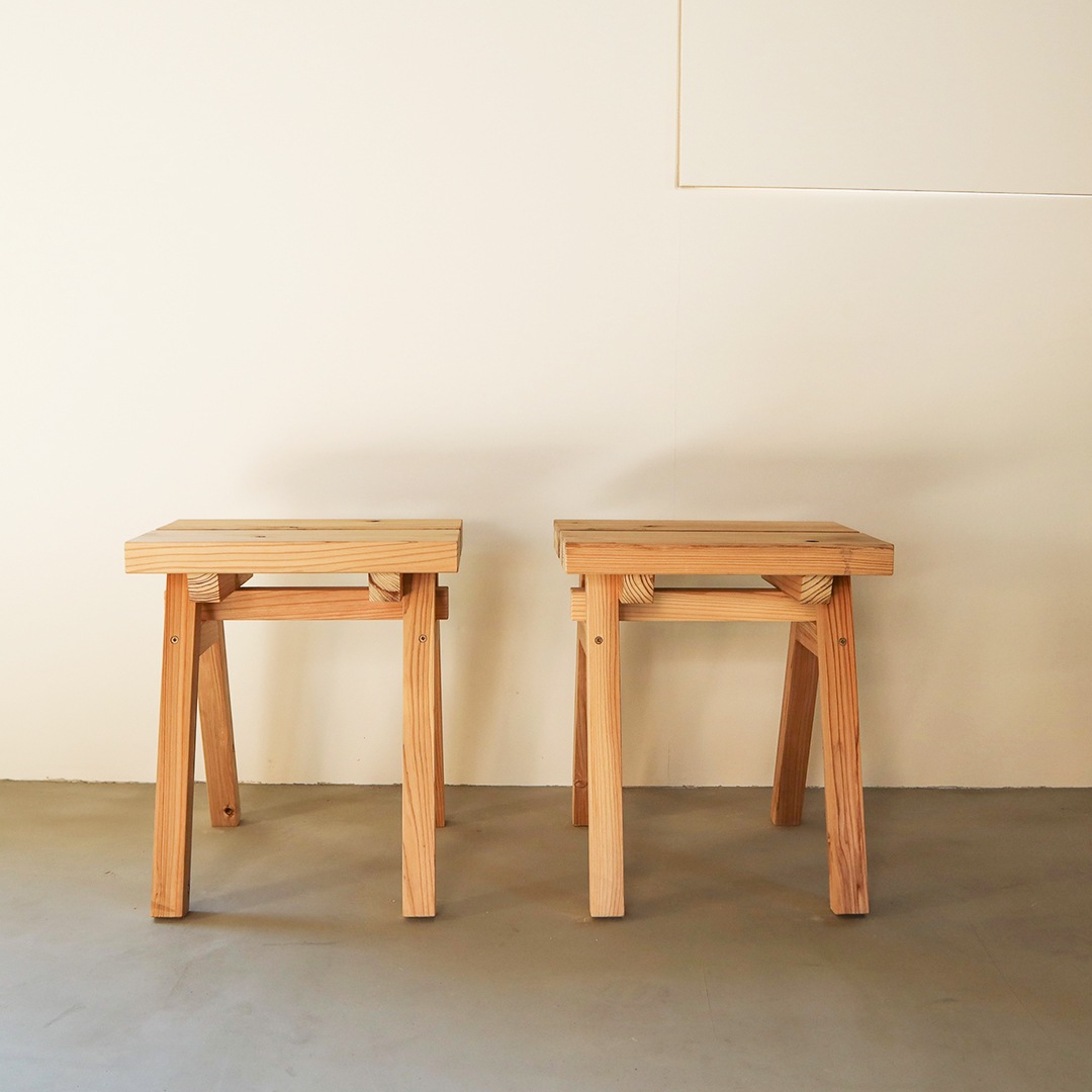 �ڤ����󤻡� �д���˼ ISHINOMAKI STOOL �������Ͽ�/ǽ�Хҥ� ���ġ���/�ȶ� �ڼ���������