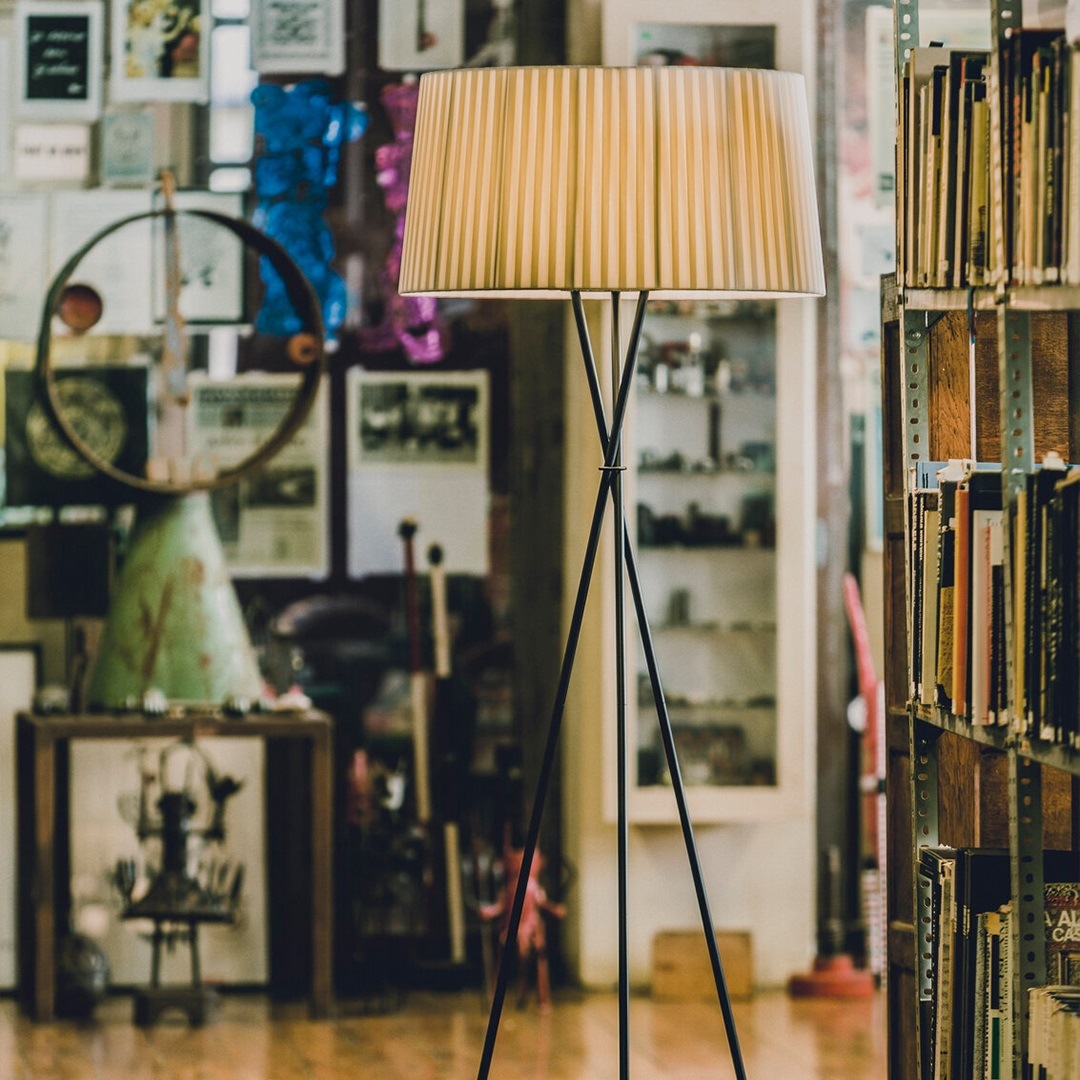 �ڤ����󤻡� SANTA&COLE (���󥿥���ɥ�����) TRIPODE G5 (�ȥ饤�ݥå� ����5) �ʥ�����/��åɥ���С�/�֥�å� ����/�̲�/����ƥꥢ/���ܾ���/�ե������� ���緿������