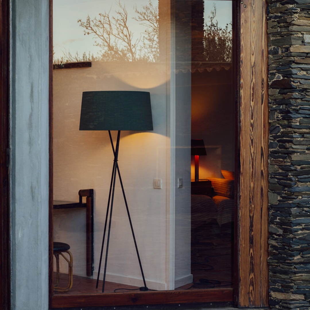 �ڤ����󤻡� SANTA&COLE (���󥿥���ɥ�����) TRIPODE G5 (�ȥ饤�ݥå� ����5) �ƥ饳�å�/�ޥ�������/���꡼��/���󥹥ȥ饤��/���å����ȥ饤�� ����/�̲�/����ƥꥢ/���ܾ���/�ե������� ���緿������