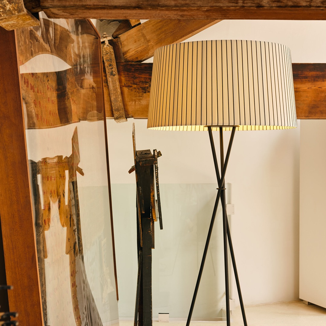 �ڤ����󤻡� SANTA&COLE (���󥿥���ɥ�����) TRIPODE G5 (�ȥ饤�ݥå� ����5) �ƥ饳�å�/�ޥ�������/���꡼��/���󥹥ȥ饤��/���å����ȥ饤�� ����/�̲�/����ƥꥢ/���ܾ���/�ե������� ���緿������