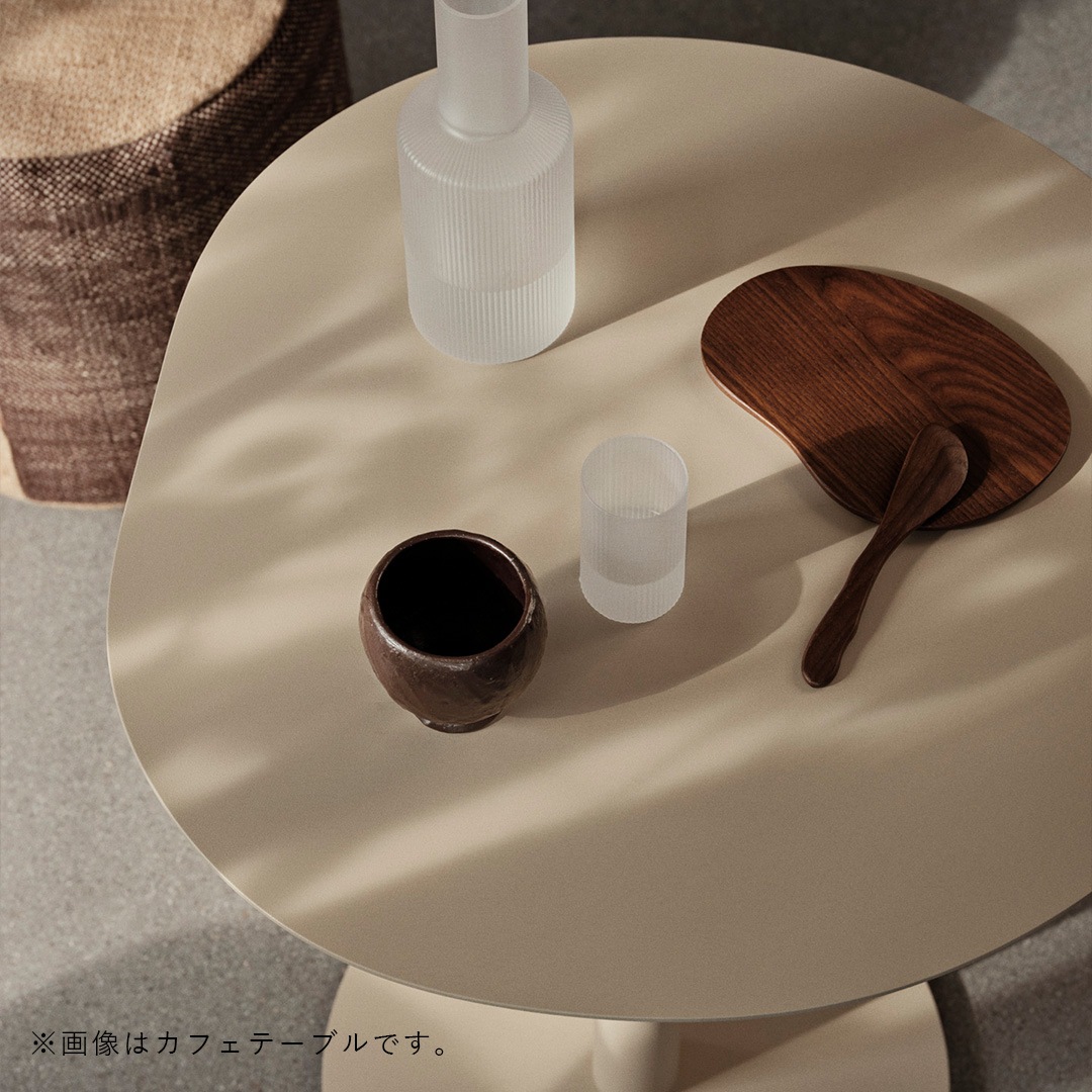 �ڤ����󤻡�Ferm Living (�ե������ӥ�) Pond Dining Table (�ݥ�� �����˥󥰥ơ��֥�) �֥�å�/�����ߥ� �̲��ǥ�����/����ƥꥢ/�ȶ�/�����ȥɥ�/������������Ź�ʡ�����̵����