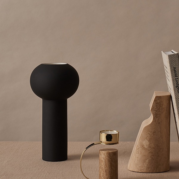 Cooee Design (���������ǥ�����) Pillar Vase (�ԥ顼�١���) 24cm �֥�å�/�����ʥå�/�����/�ۥ磻�� �̲�/����ƥꥢ/����/������������Ź��