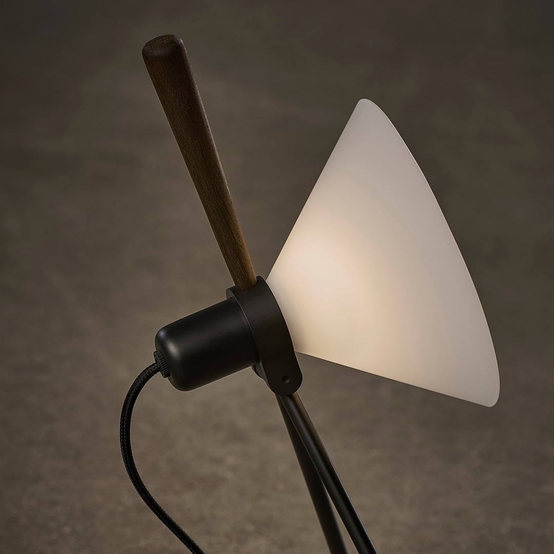 �ڤ����󤻡� LE KLINT (�졦������) SPOT�ʥơ��֥�/����������� ���ݥåȡ� �֥�å�/����С�/���꡼�֥��꡼��/���������ɥ�å� �̲�/����ƥꥢ/���ܾ���