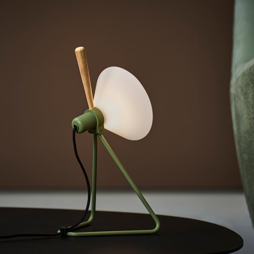 �ڤ����󤻡� LE KLINT (�졦������) SPOT�ʥơ��֥�/����������� ���ݥåȡ� �֥�å�/����С�/���꡼�֥��꡼��/���������ɥ�å� �̲�/����ƥꥢ/���ܾ���