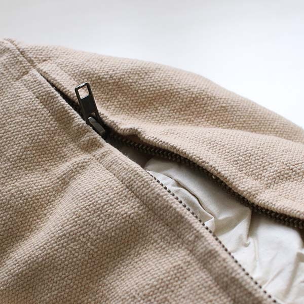 �ڤ����󤻡�Ferm Living (�ե������ӥ�) Lay Cushion (�쥤 ���å����) �֥饤�ȥ֥롼/���奬�������/�������֥饦��/�ۥ磻�� �̲�/�ե��֥�å�/����ƥꥢ/������������Ź��