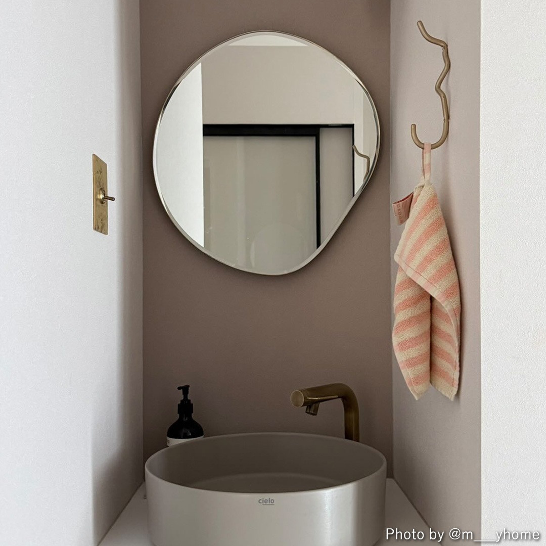 �ڹ���߸ˤ����Ferm Living (�ե������ӥ�) Curvature Hook (�����Х��奢 �եå�) �֥饹/�֥�å��֥饹 �̲�/����ƥꥢ/�ɳݤ�/�����ȥϥ󥬡�/������/������������Ź��