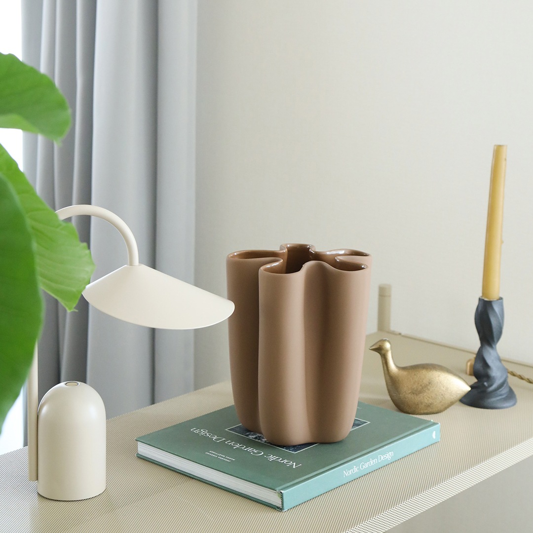 Cooee Design (���������ǥ�����) Tulipa Vase (���塼��åץ١���) 20cm �ء�����ʥå�/��ͥ�/����� �̲�/����ƥꥢ/����/������������Ź��