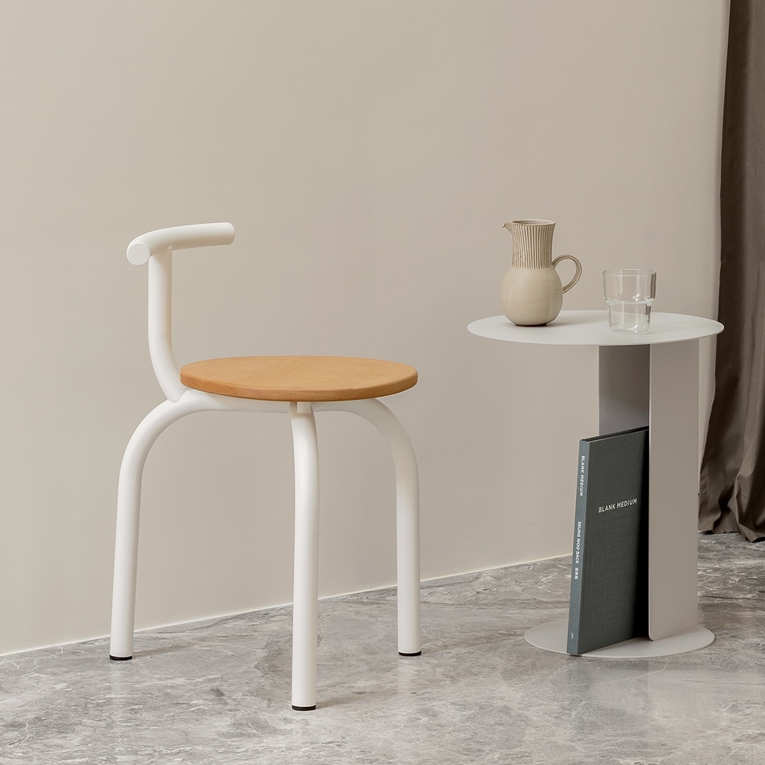 �ڤ����󤻡�esaila (��������) Ogle Chair (�������� ������) �ʥ�����ӡ��� �ۥ磻�ȥե졼��/�֥�å��ӡ��� �֥�å��ե졼�� ����ƥꥢ/�ػ�/������������Ź��