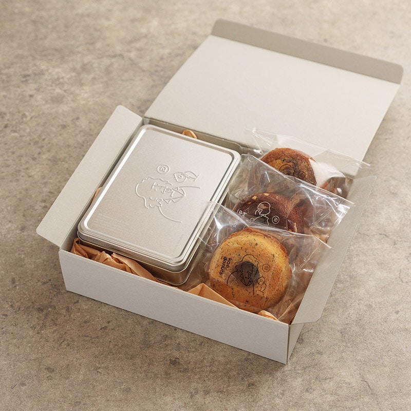 gift BOX【A】クッキー缶 ＋ ギフトドーナツ