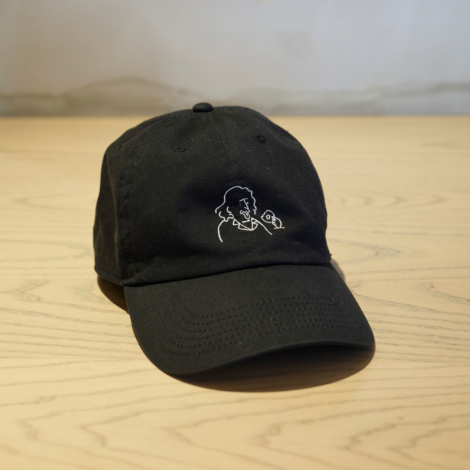 newhattanキャップ