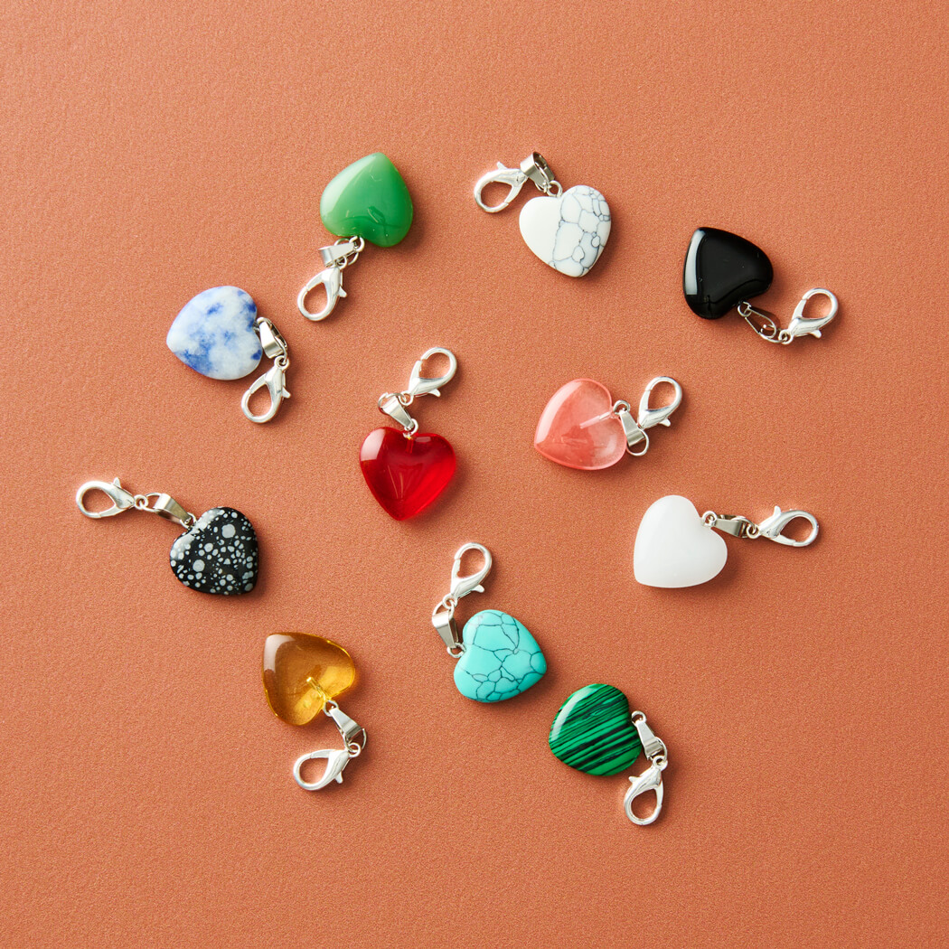 巾着gift（ハートチャーム付き）