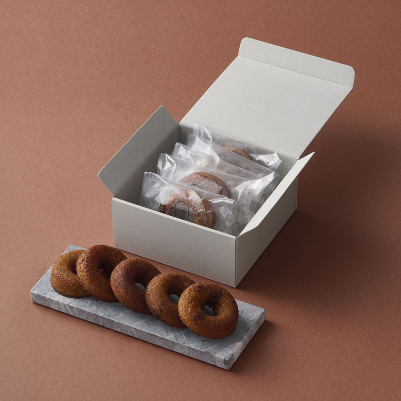 季節限定フィナンシェギフトBOX(5個入り)