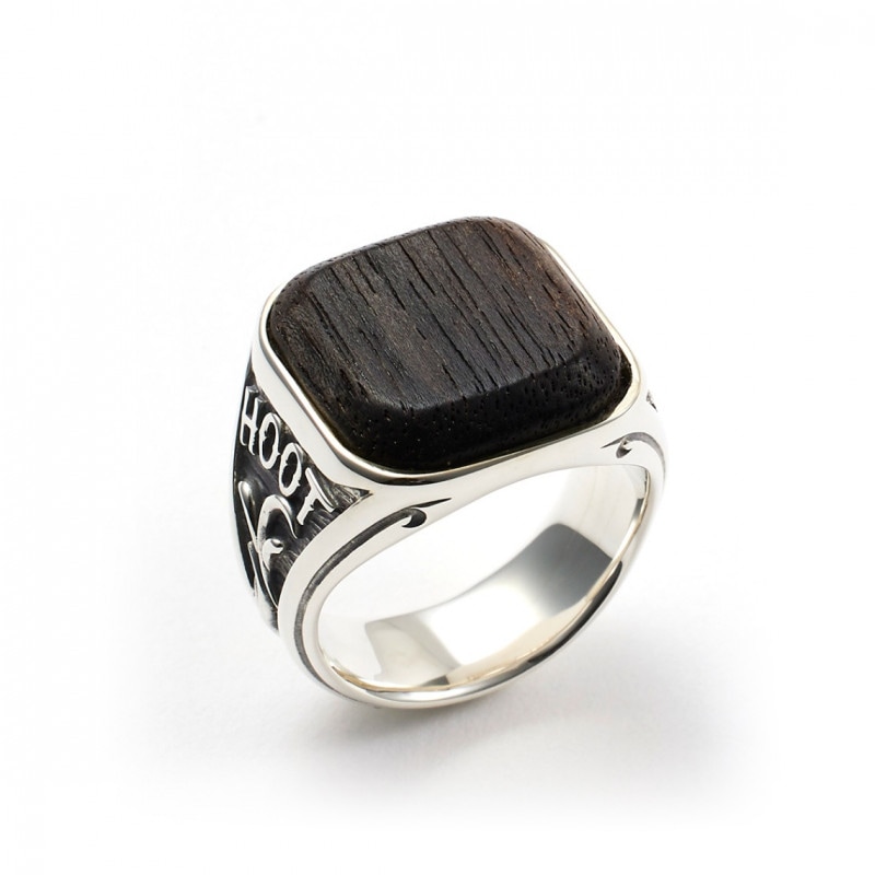 Signet Ring