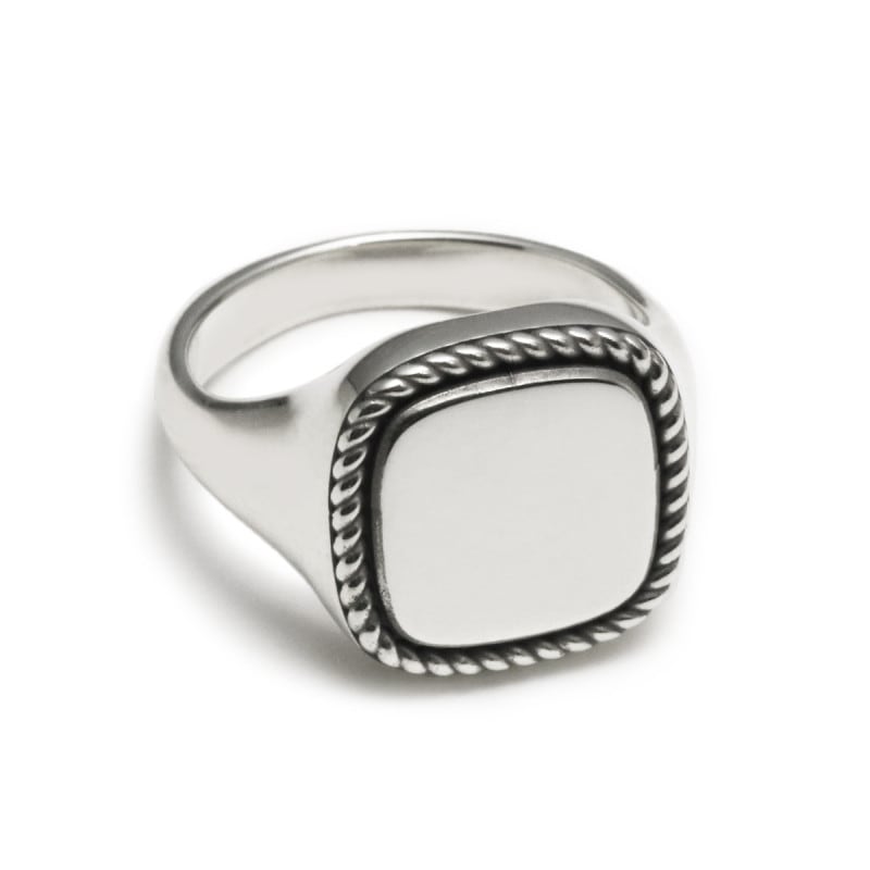 CUSHION ENCLOSED SIGNET RING