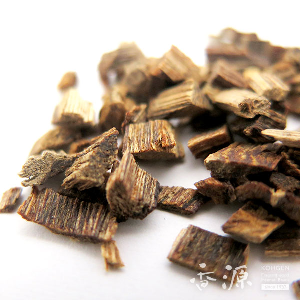 香木 上緑油伽羅 刻 1g | 香木,産地で選ぶ：ベトナム産 | 香源