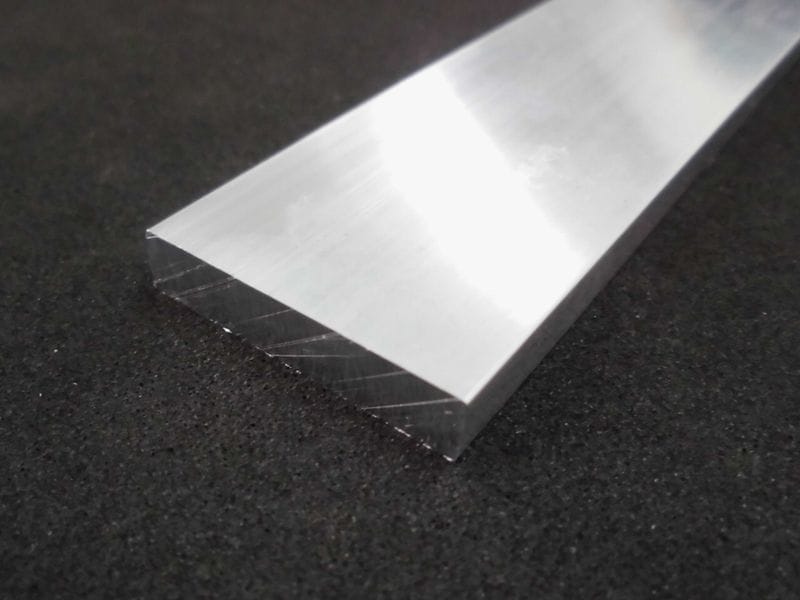 アルミフラットバー A6063 板厚4mm | アルミ平角棒 A6063