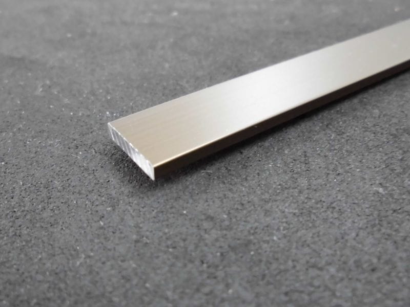 ブロンズアルマイト アルミフラットバー A6063 板厚3mm