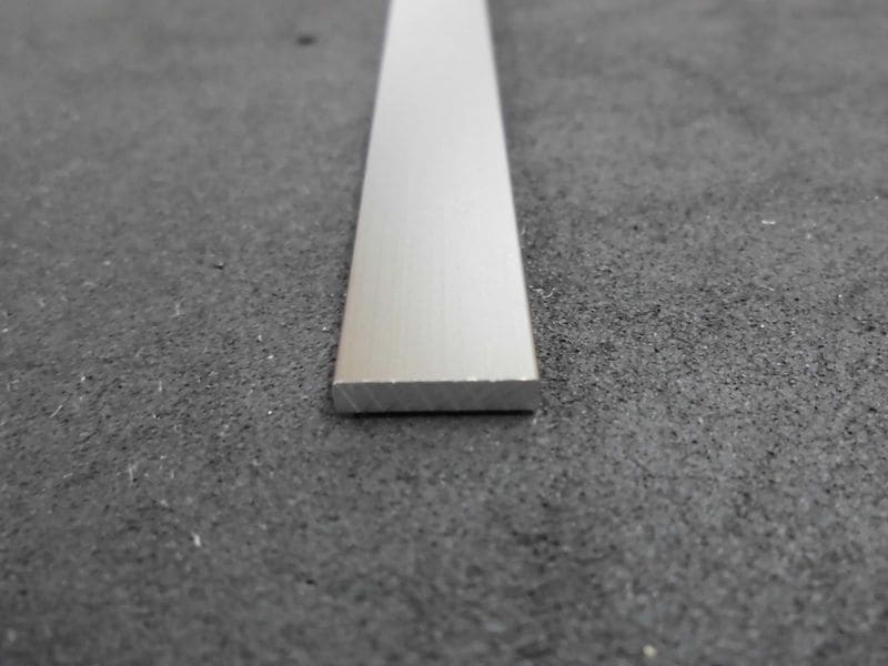 ブロンズアルマイト アルミフラットバー A6063 板厚3mm