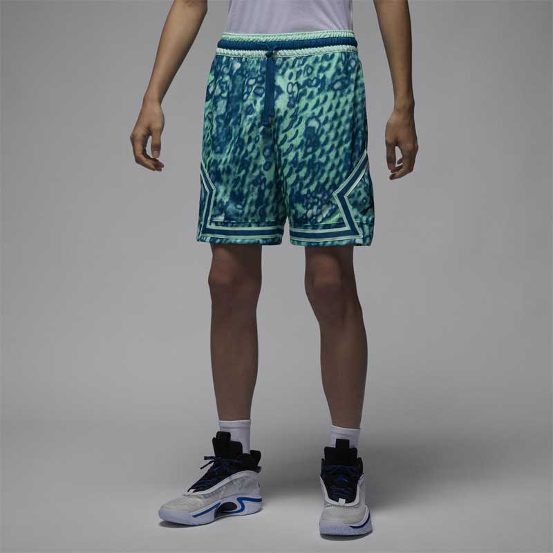 ジョーダン SPRTDMNDショートAOP DRI-FIT バスケットボールウェア