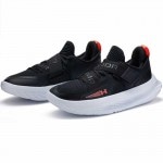 UA フロー フューチャーX 4 ジェットセッター 3028832-100