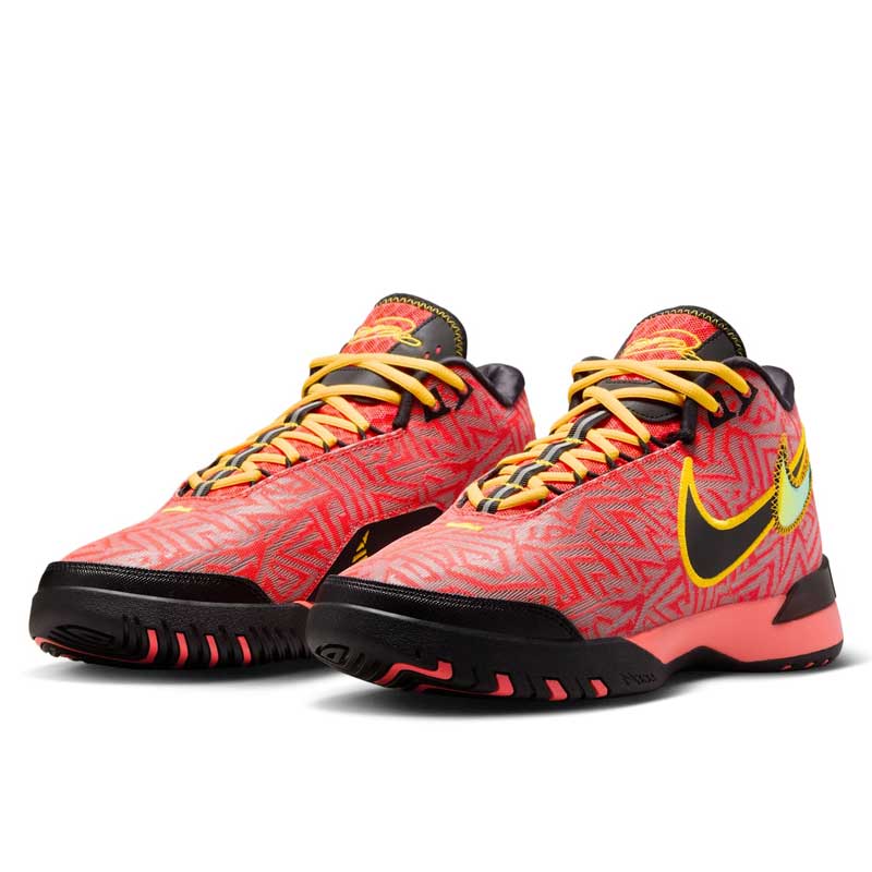 lowson発送不可　Nike バスケットシューズ 3足セット NIKE（ナイキ） （メンズ）バスケ シューズ バッシュ ヤニス