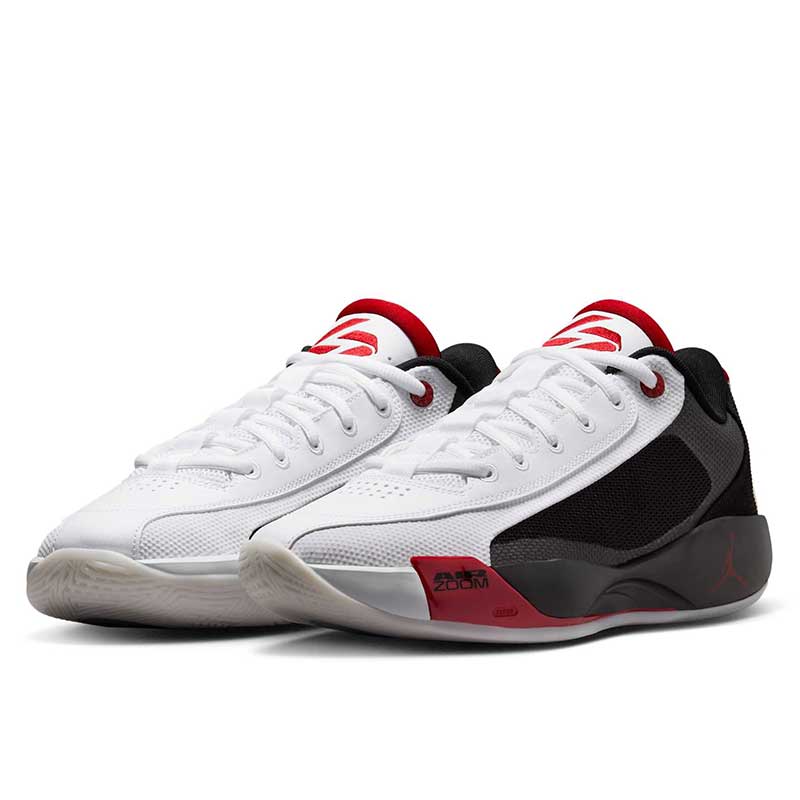 【JORDAN】バスケットシューズ　ブラック/ゴールド/レッド　２５センチ Jordan ジョーダン(JORDAN) バスケットシューズ ジュニア 25FA