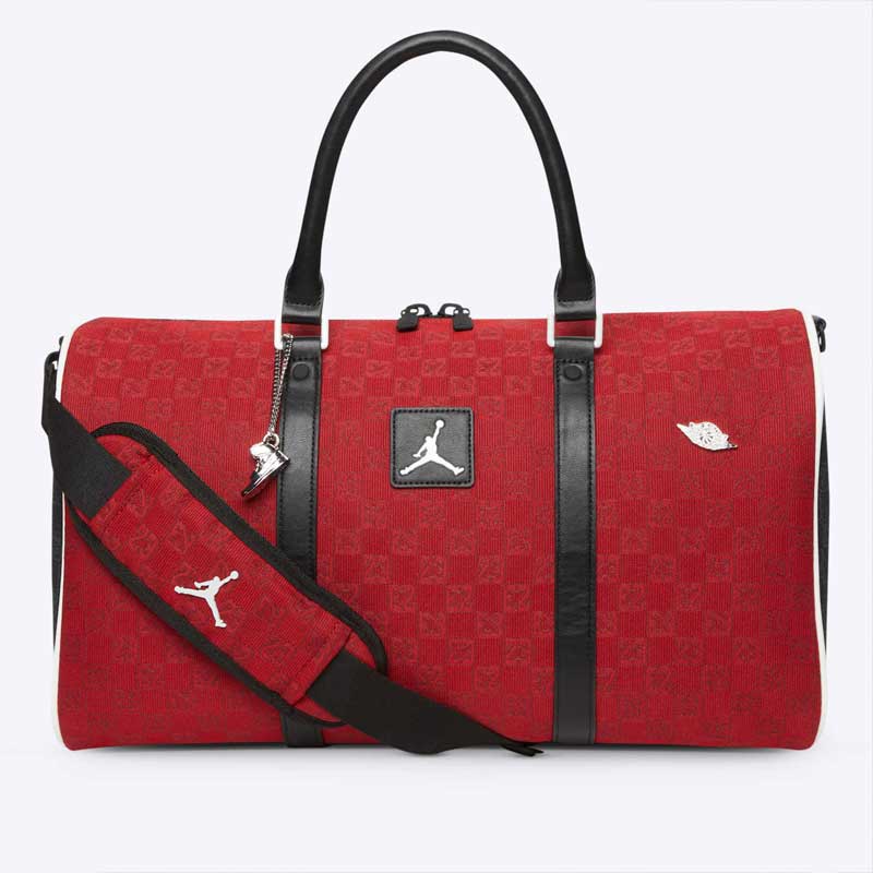 Jordan ベージュ ダッフルバッグ 25L 楽天市場】ナイキ ジョーダン エレファント柄 ボストン バッグ