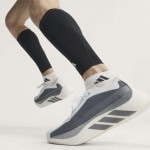 ���ǥ����� �ϥ��ѡ��֡����� ���å� ��� ���˥󥰥��塼�� KI4392 adidas HYPERBOOST EDGE 26fwar(ki4392)