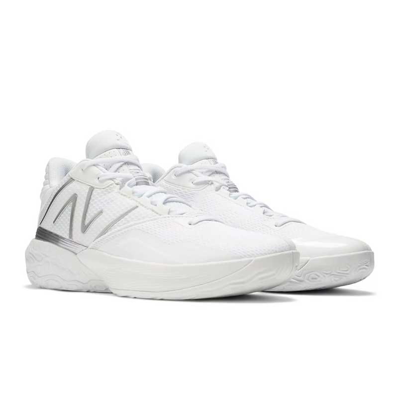 ニューバランス バスケットボールシューズ FuelCell Two Wxy v4
