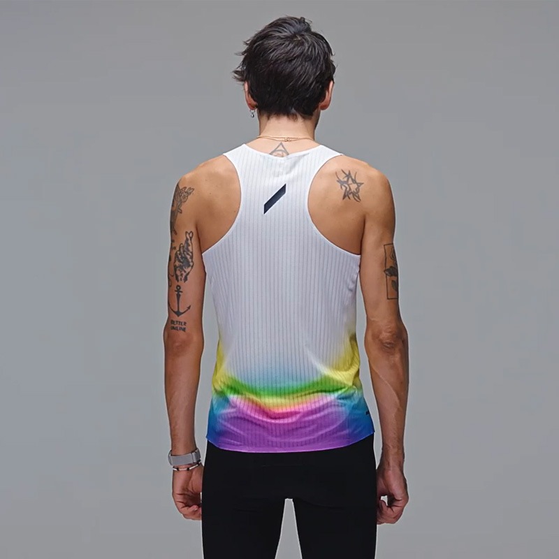 20%OFF  SOAR Running Mens Race Vest ��󥺥��˥󥰥����� wsom(ss25sv1mwhirainbow)  ����饤����� 2502wtk soarhs ���ʸ��Բ�