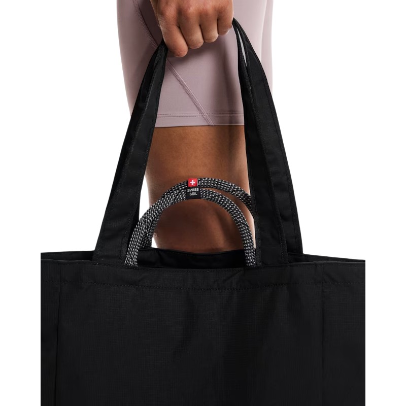 On Tote Pack 25L オン トートパック ランニング バッグ won black