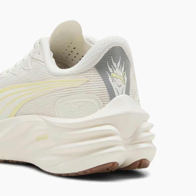 プーマ ベロシティ ニトロ 4 26cm VELOCITY NITRO 4 PUMA VELOCITY NITRO 4（Men's）SEA GLASS-SPEED BLUE – Runtrip
