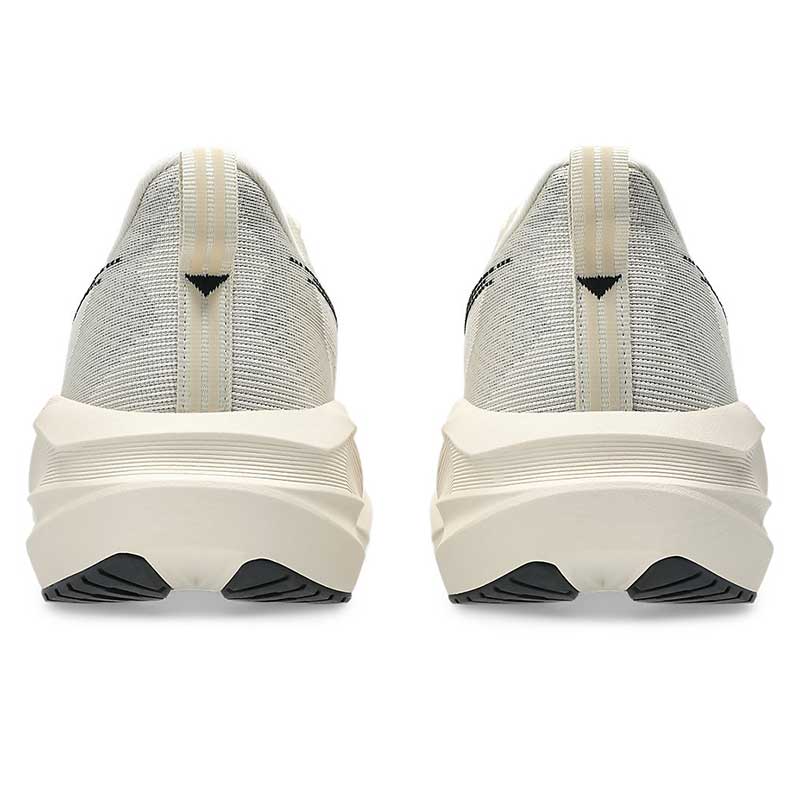 アシックス ノヴァブラスト 5 asics NOVABLAST 5 1011B974-250