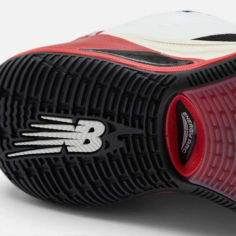 ニューバランス バスケットボールシューズ KAWHI IV ユニ