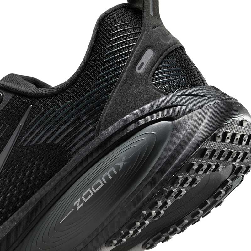 ナイキ ボメロ 18 NIKE VOMERO 18 メンズ ロード ランニングシューズ