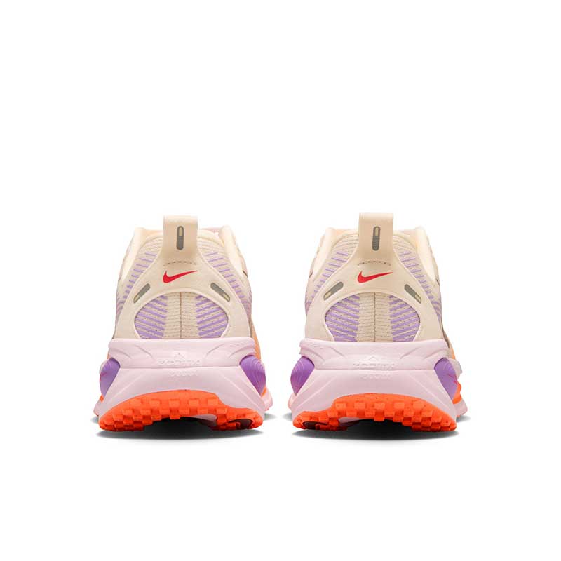 ナイキ ウィメンズ ボメロ 18 NIKE VOMERO 18 W ロード ランニング