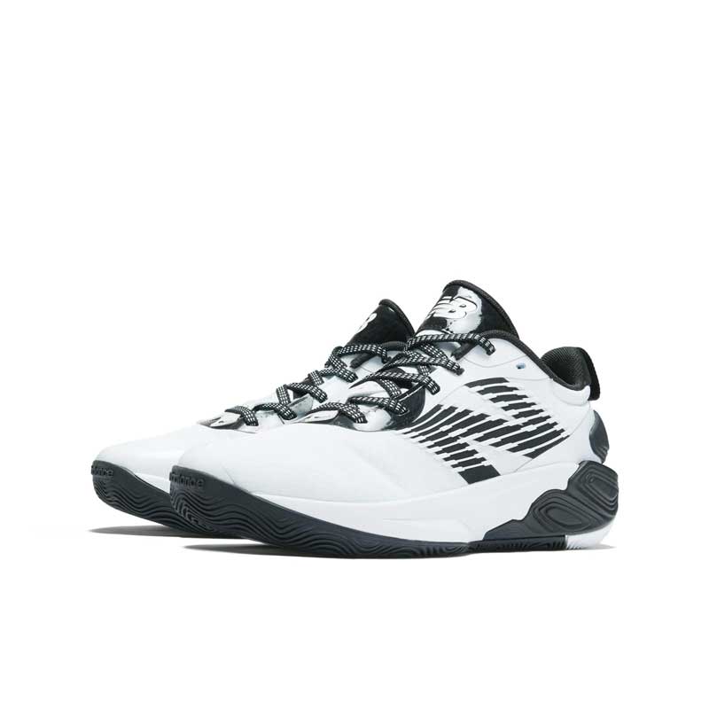 シューズ(男性用) New Balance TWO WXY V5 26cm 送料&関税込み New Balance TWO WXY v5 バスケシューズお早めに