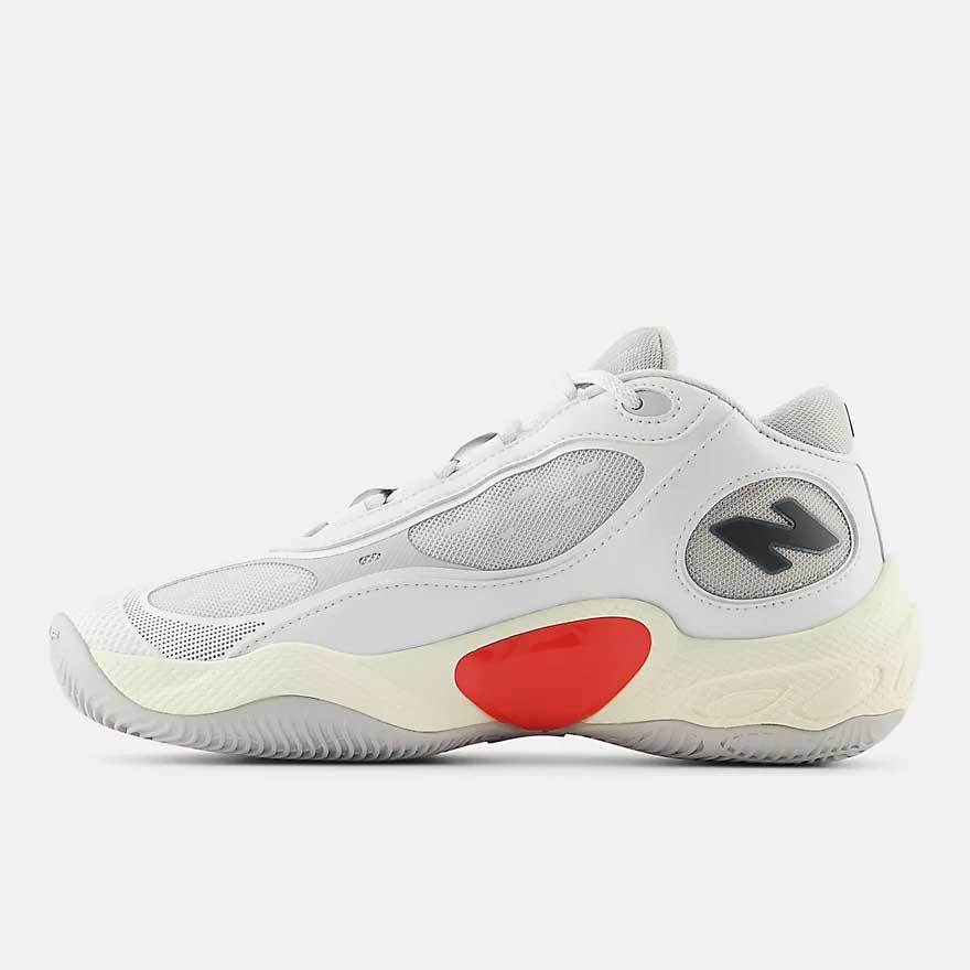 ニューバランス バスケットボールシューズ FRESH FOAM BB V3 BBFRSTH3