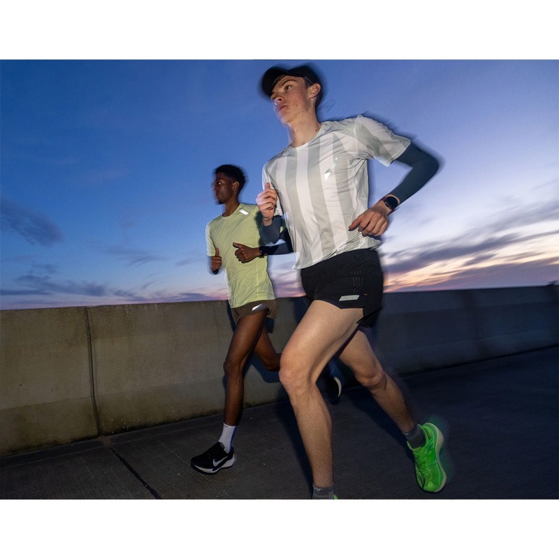 SOAR Running Mens Run Shorts Black メンズランニングウェア