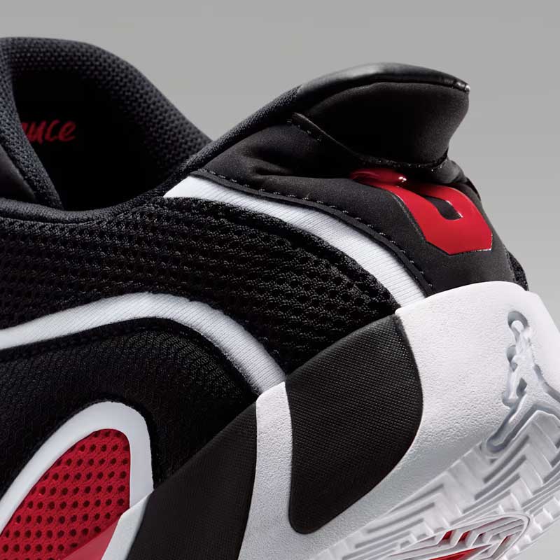 ジョーダン テイタム 4 GS HQ4611-001 ジュニア バスケットボール