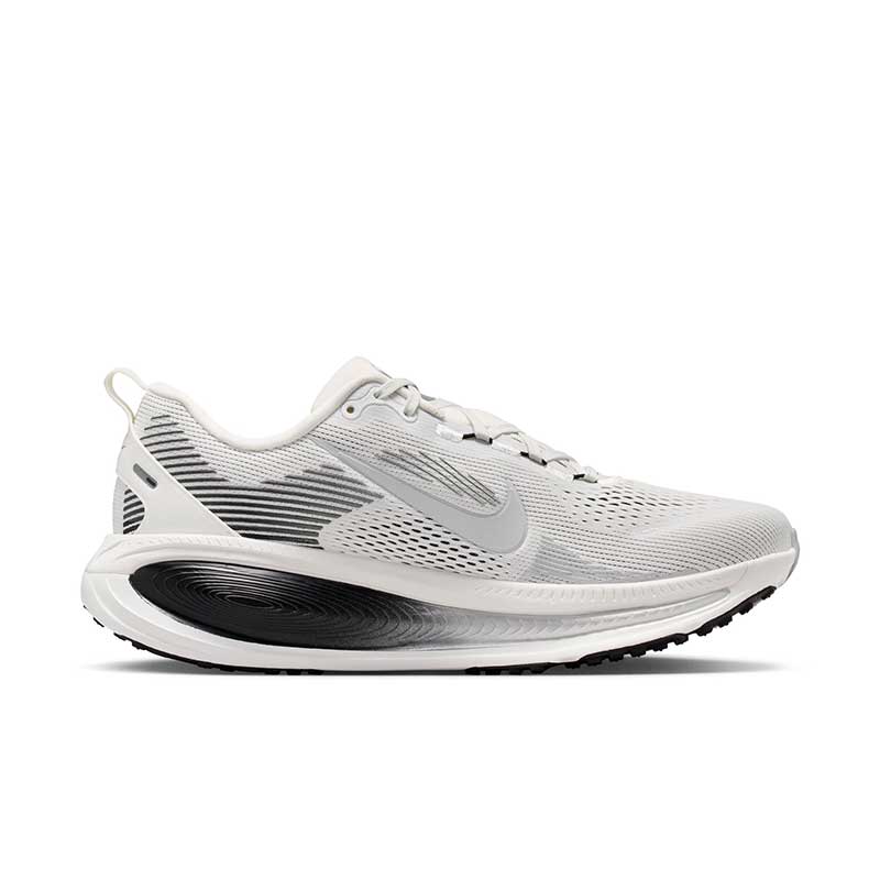 ナイキ ボメロ 18 NIKE VOMERO 18 メンズ ロード ランニングシューズ
