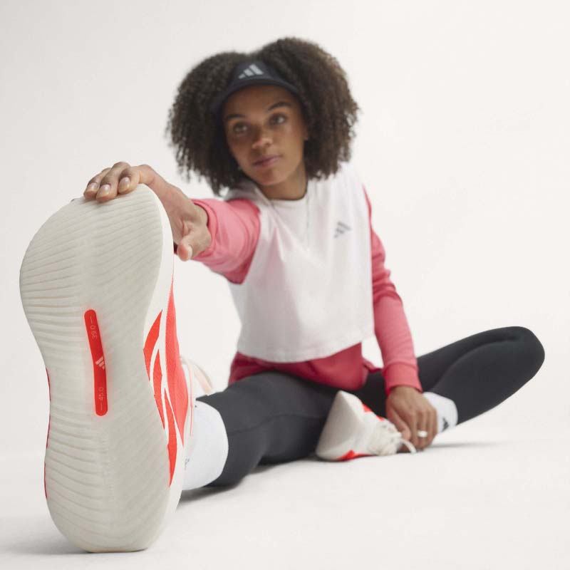 ���ǥ����� �ϥ��ѡ��֡����� ���å� ������� ���˥󥰥��塼�� kI4406 adidas HYPERBOOST EDGE 26fwar(ki4406)