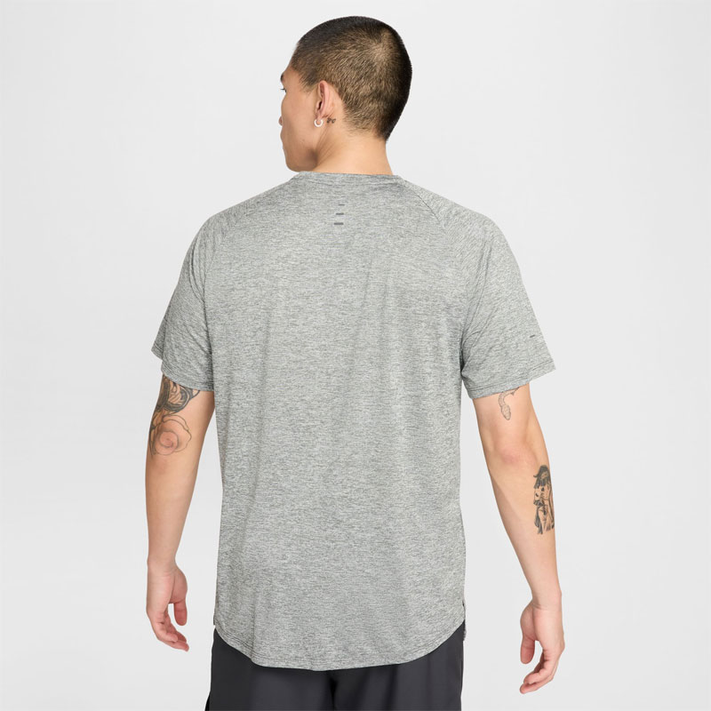 NIKE ナイキ ADV ストライド ショートスリーブ ランニングトップ DRI