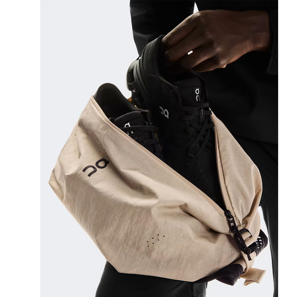 On Sling Pack 9L ���� ����󥰥ѥå� ���˥� �Хå� won(2uf30161575)