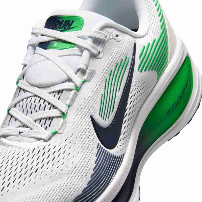 ナイキ ボメロ 18 メンズ ロード ランニングシューズ HM6803-115 NIKE