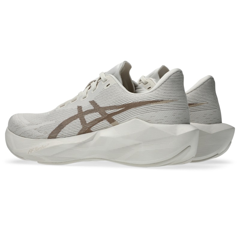 �����å��� �Υ����֥饹��6 ��� ���˥󥰥��塼�� 1011C243-250 asics NOVABLAST6 26faasr(1011c243250)